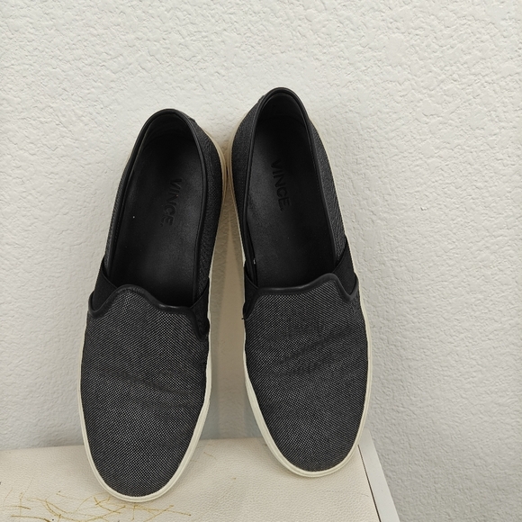 Vince Preston Black Textured Leather Trim Slip On Sneakers Women's Size 8 - Picture 8 of 12